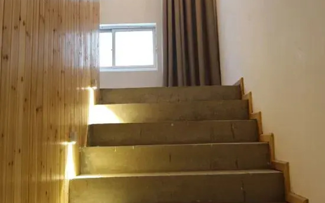 Banshan Banjian Guesthouse