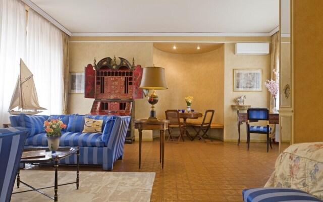 Bocconi – RentClass Faust Penthouse