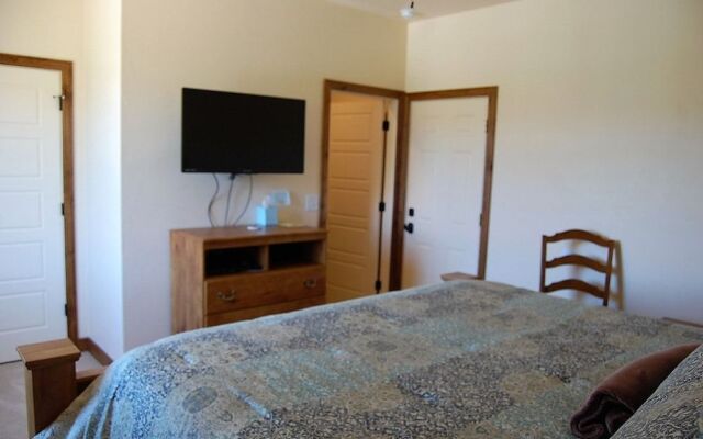 Arches Drive Bed and Breakfast