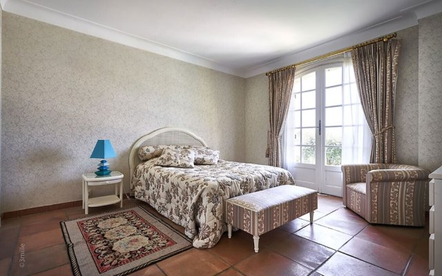 L'ORANGERAIE VI2077 by RIVIERA HOLIDAY HOMES