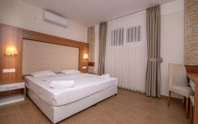 Ponz Boutique Hotel