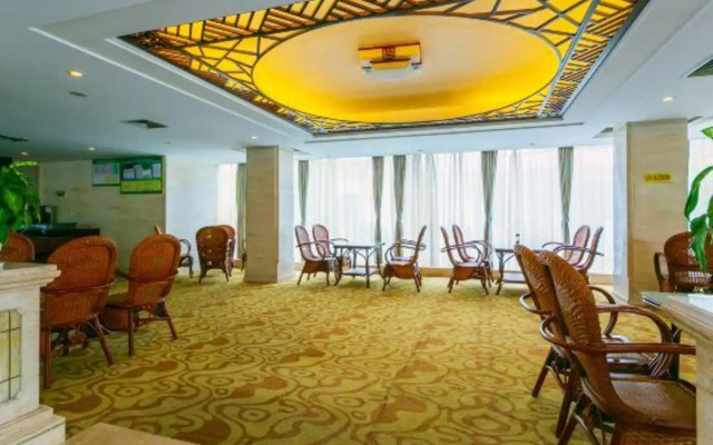 Dongxing Jingdao Hotel
