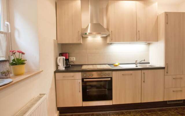 Chez Emil and Isabelle