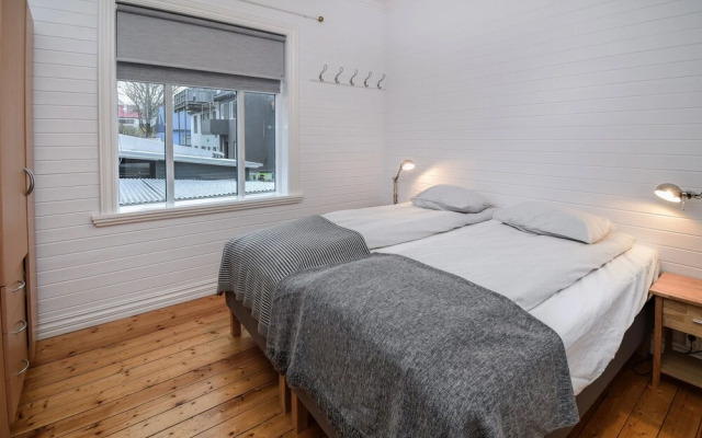 Apartment B29