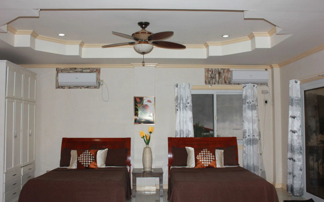 Pundaquit Luxury Resort