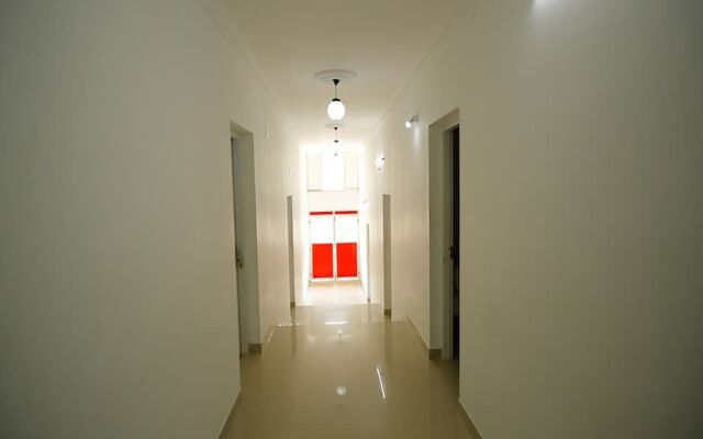 Oyo 26964 Palm View Residency