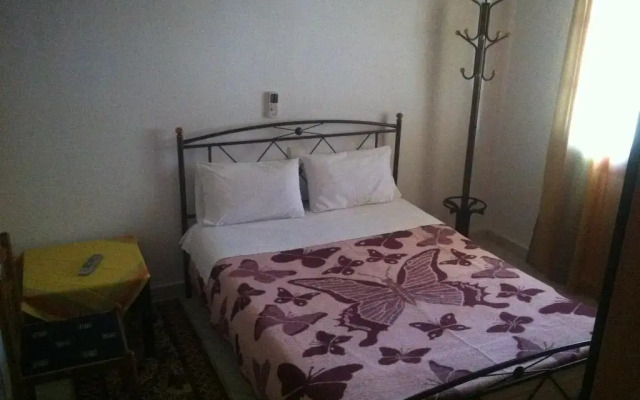 Mpletsa Kalliopi Rooms