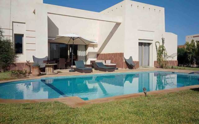 Marrakech Atlas Flowers