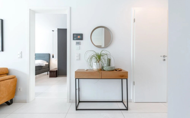 Comfy 1BR Apt w Balcony at Cloche dOr