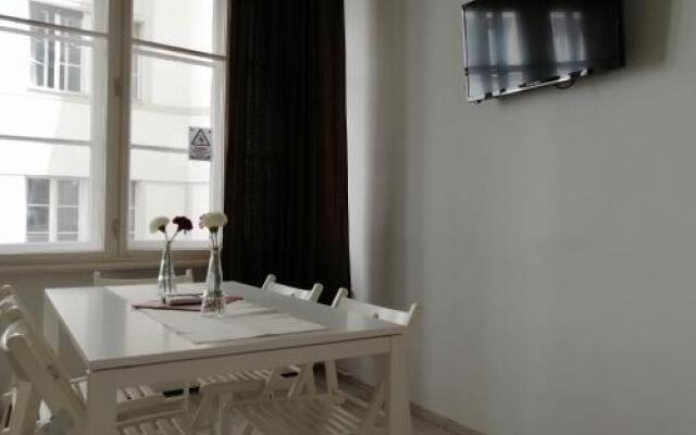 Zoom-Budapest Apartments