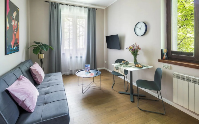 Garden House Apartments