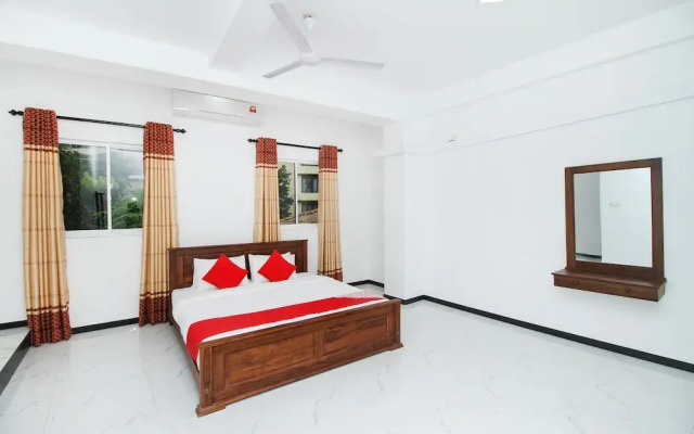 OYO 119 Lagoon Waves