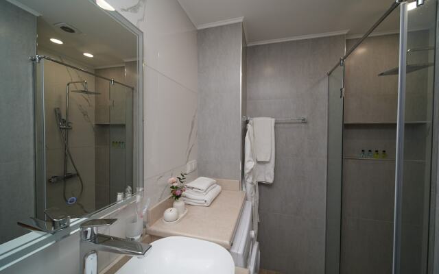 Modern 1-bedroom apartment by Sweet Home
