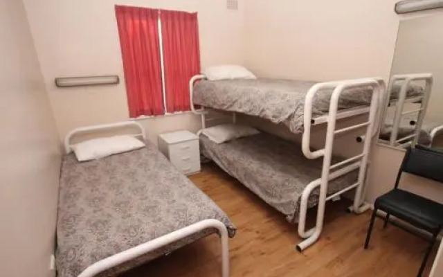 BEACHFRONT 3- 3/12 Bundella Ave LC