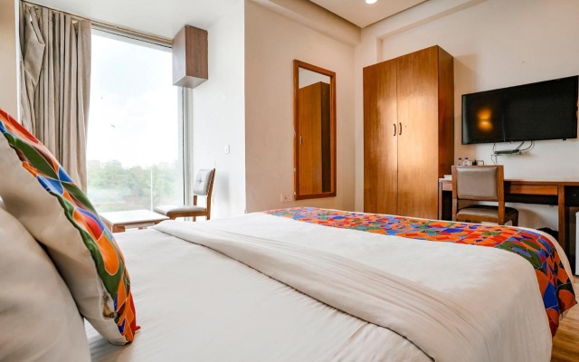 Fabhotel Kyra – Guest Rooms – Ahmedabad