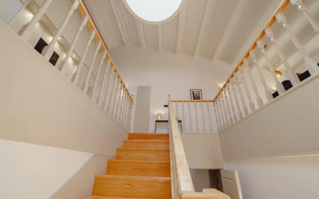 Legacy Oporto Premium Apartment I by Vacationy