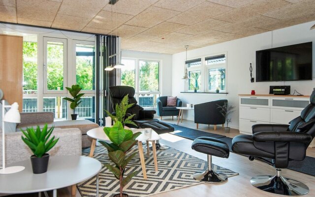 8 Person Holiday Home in Hemmet