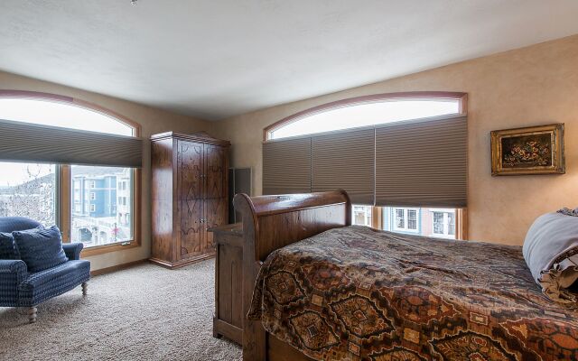 The Caledonian by All Seasons Resort Lodging