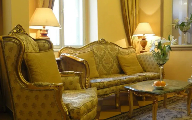 Hotel Raffaello Prague