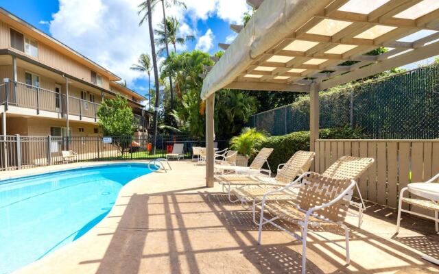 Lokelani #B203 - 2 Br condo by RedAwning