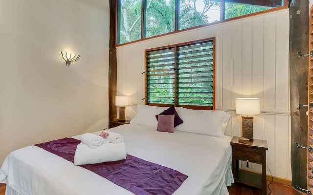 Wanggulay Treetops Cairns City