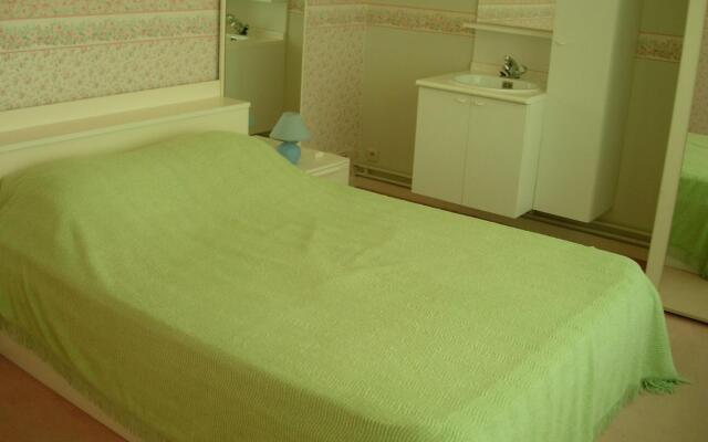 Lovely Holiday Home in Chimay with Terrace