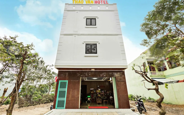 Thao Van Hotel by OYO Rooms