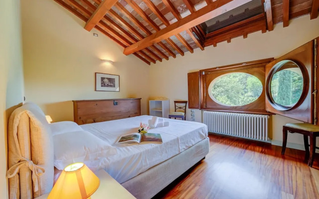 Villa Faccioli Magnolia With Shared Pool