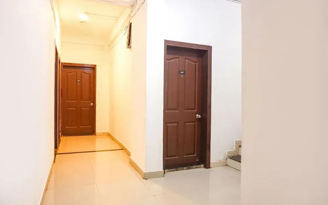 Fabhotel Silver Key I