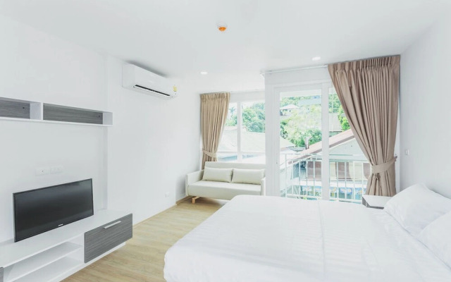 Condo in Kata in Ozone - Unit A205