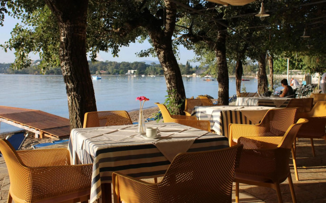 Dassia Beach