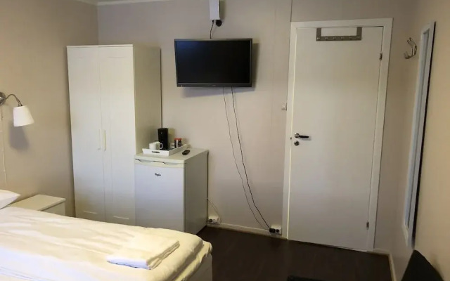 Midnattsol rom og hytter