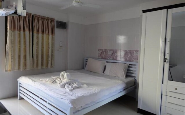 Airportlink Lardkrabang Mansion