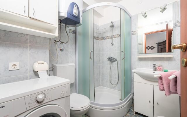 Holiday House Marina