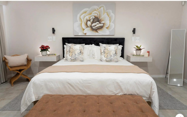 Rueby’s Apartment 101