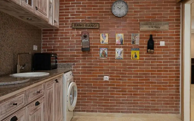 Luxury Two Bedrooms Apartment - Best Location