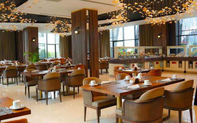 Ramada Hotel & Suites by Wyndham Erbil 32 Park