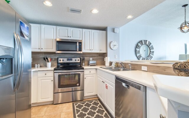 Majestic Beach Towers 2-2003