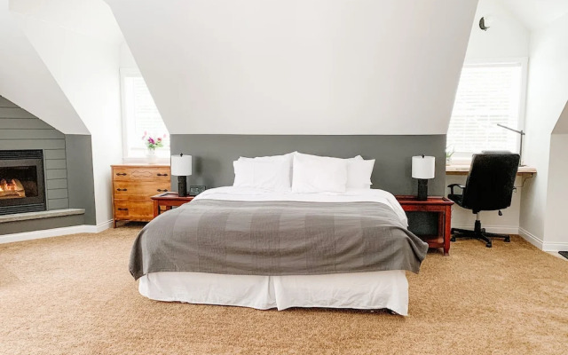 The Inn at the Ninth Hole B&B