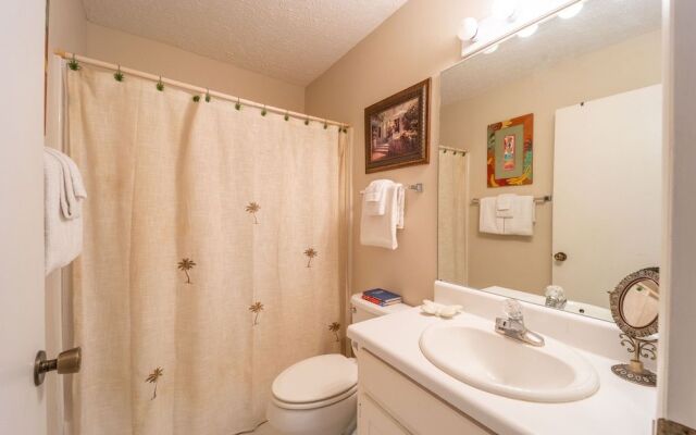 Sun Kissed Beachside Condo With Pool