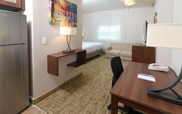 Staybridge Suites Queretaro by IHG