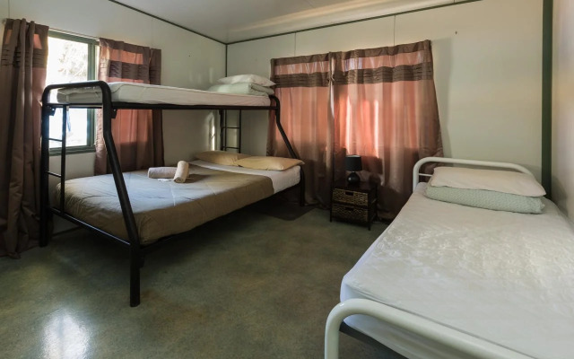 Drummond Cove Holiday Park Home