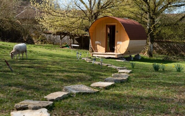 Tonn'Ain Hébergement Ain'Solite