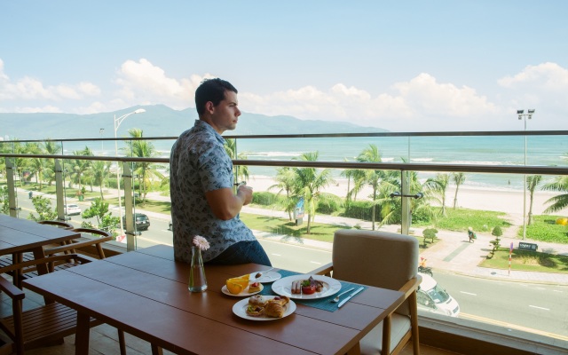 TMS Hotel Da Nang Beach