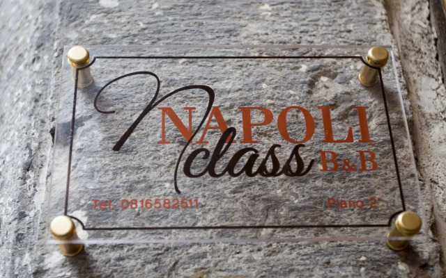 Napoli Class Luxury Rooms & Suites