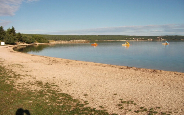 Dusko - Free Parking - A1