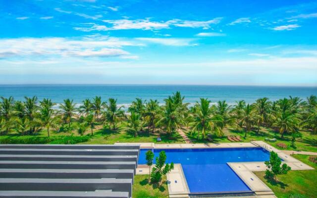 Oceanfront Nilaveli by ICC