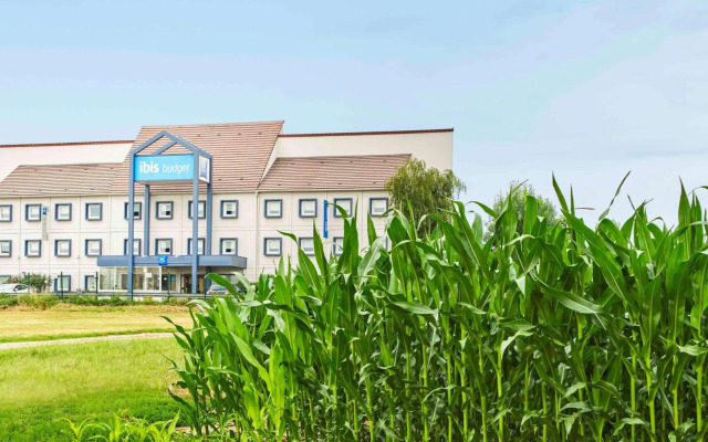 ibis budget Santeny