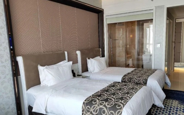 Joyce Hotel