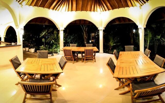Martas Hotel